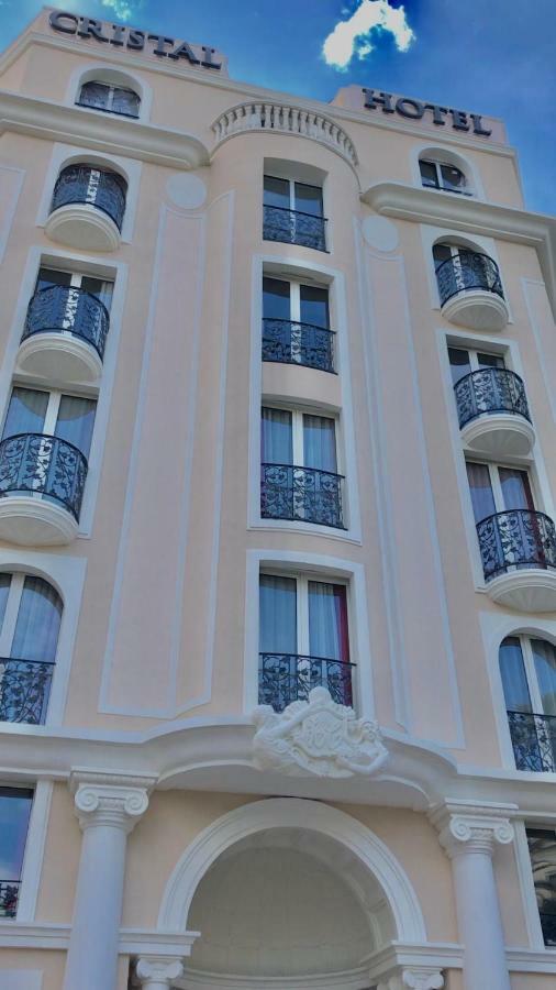 Cristal & Hotel